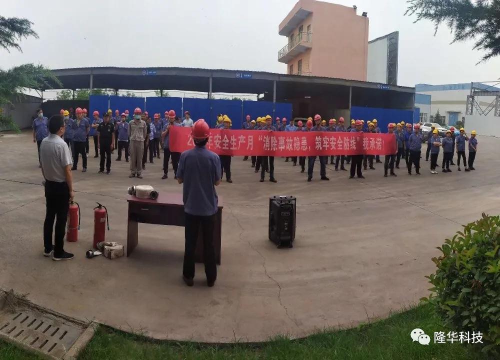 �徲�������徲 ��ͨ�׵ĸ�λ�����ǻۺͺ�ˮ��д�徲�ܽ�֮��