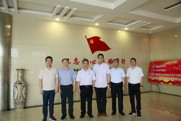 �����������м�ʹ���� ͨ������Ͷ�ʹ�˾������ʱ���������ǲ�����z6mg�����Ե�����������������������